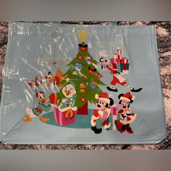 Disney Christmas Holiday Re Usable Tote WDW - Picture 2 of 9
